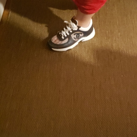 *SOLD* Chanel Runway Navy Trainers 39.5 - Picture 6 of 8